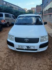 Toyota Succeed 2008 White for sale