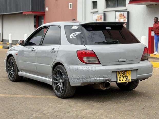 Subaru Impreza 2001 Gray