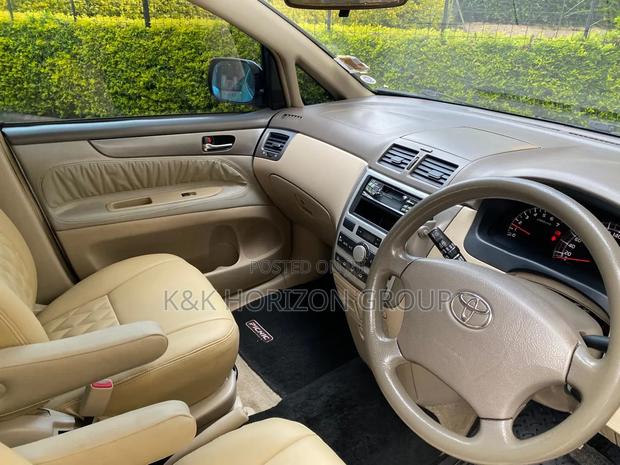 Toyota Picnic 2.0 FWD 2008 Silver