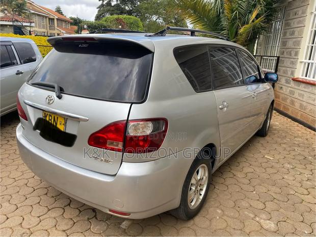 Toyota Picnic 2.0 FWD 2008 Silver
