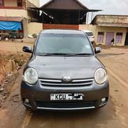 Toyota Sienta 1.5 FWD 2013 Gray for sale