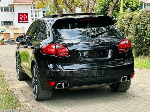 Porsche Cayenne 2014 Black