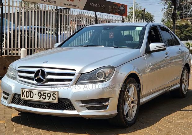 Mercedes-Benz C200 2014 Silver