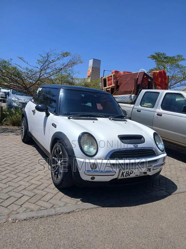 Mini Cooper Base 2003 White