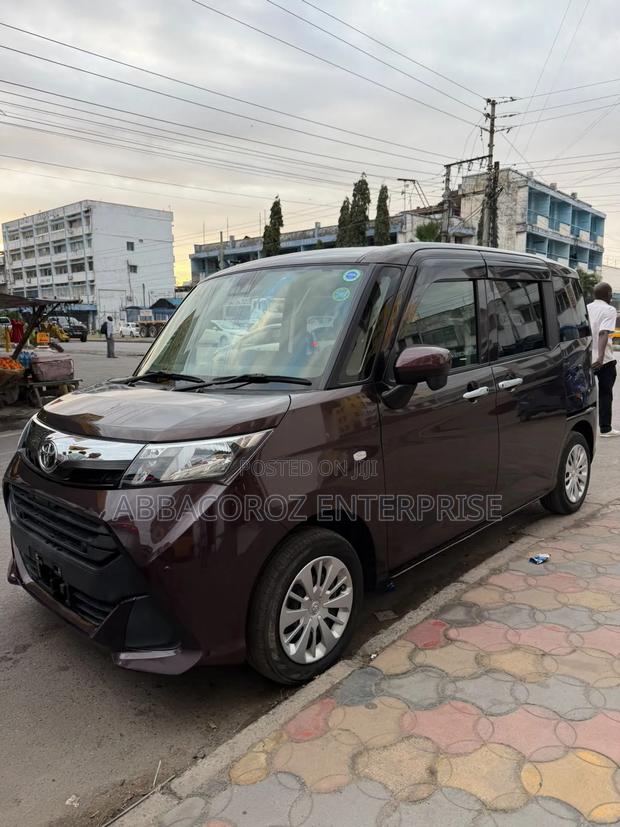Toyota Tank 2020 Brown