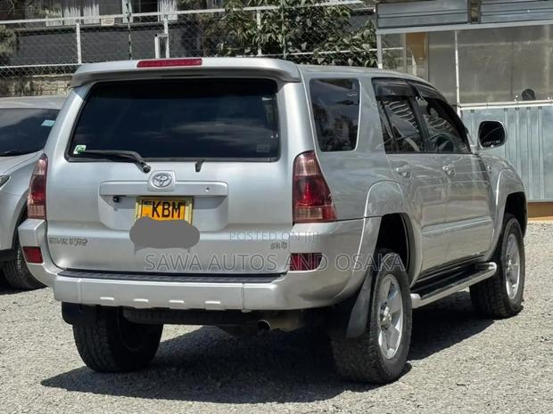 Toyota Hilux 2003 Silver