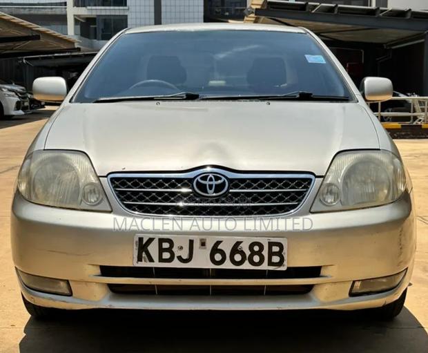 Toyota Corolla 2003 Gold