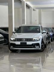Volkswagen Tiguan 2019 White for sale
