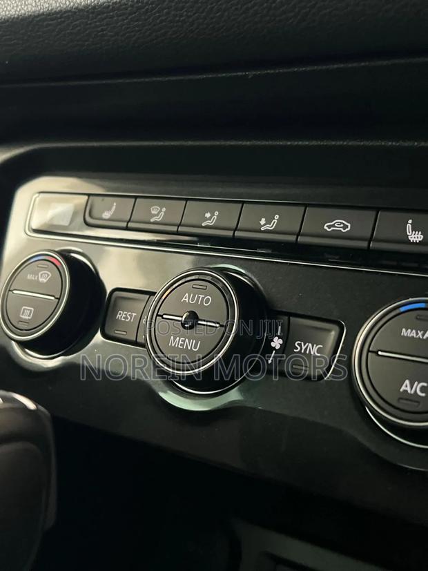 Volkswagen Tiguan 2019 White