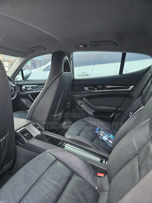 Porsche Panamera 2013 White