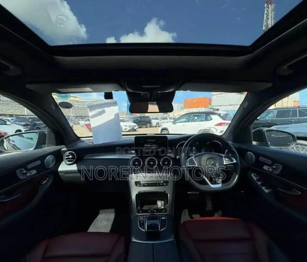 Mercedes-Benz GLC-Class 2020 Teal