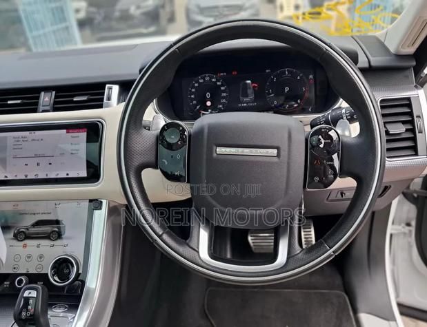 Land Rover Range Rover Sport 2019 White
