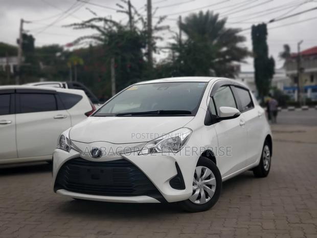 Toyota Vitz 2018 White