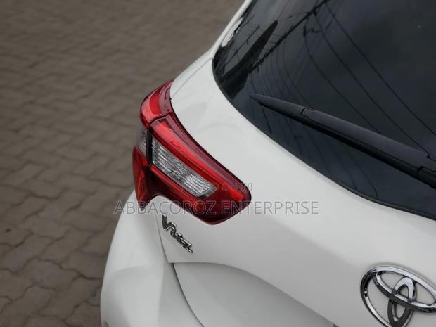 Toyota Vitz 2018 White