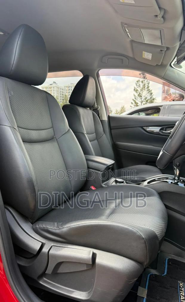 Nissan X-Trail 2.0 Hybrid AWD 2019 Red