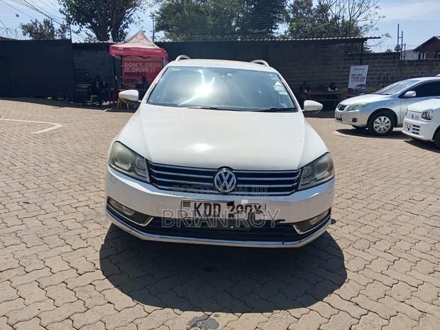 Volkswagen Passat 2014 White