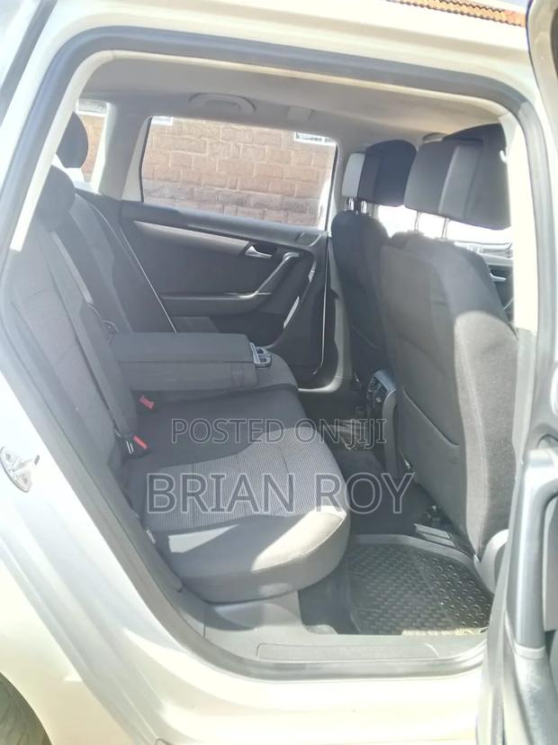 Volkswagen Passat 2014 White