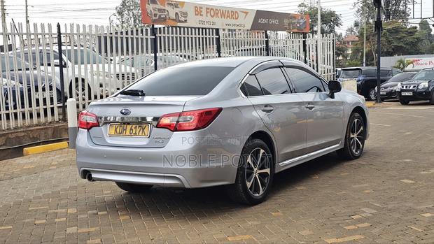 Subaru Legacy 2014 Silver