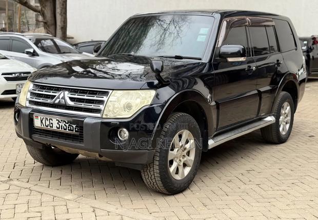 Mitsubishi Pajero 3.2 DI-D Avance Automatic 2008 Matt Black