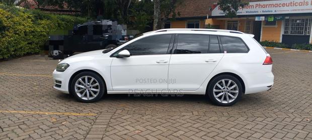 Volkswagen Golf 2017 White