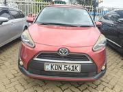 Toyota Sienta 2016 Red for sale