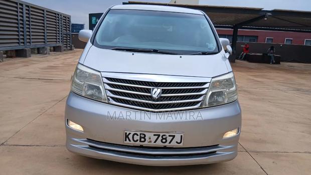 Toyota Alphard 2007 Silver