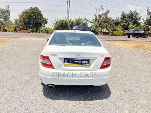 Mercedes-Benz C-Class 2010 White