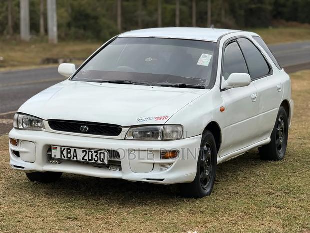 Subaru Impreza 2001 White