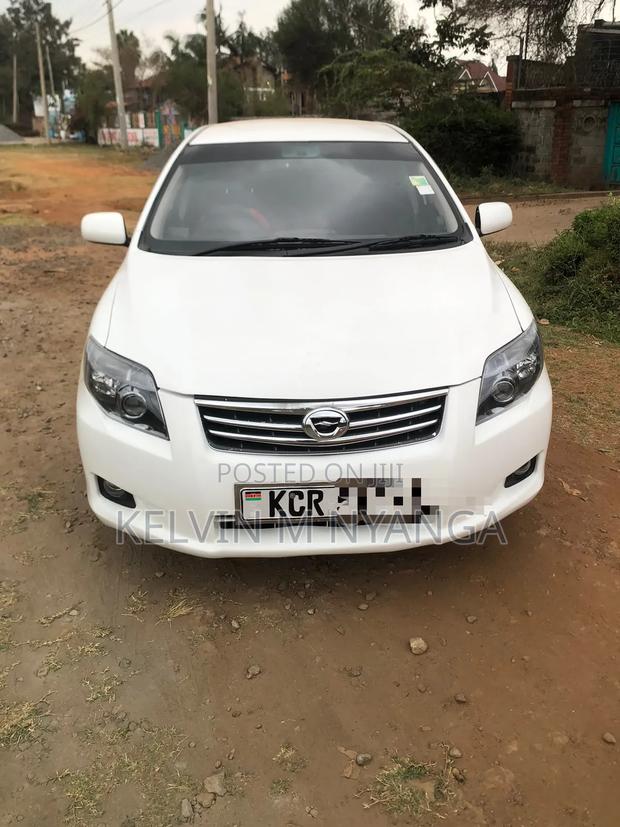 Toyota Corolla Fielder 2011 White