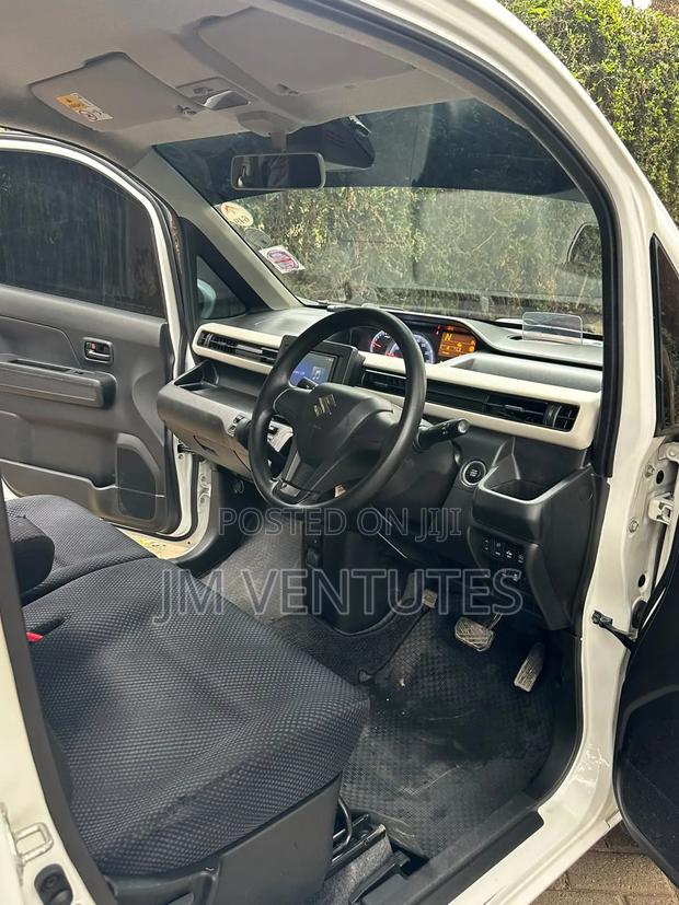 Suzuki Wagon R 2019 White