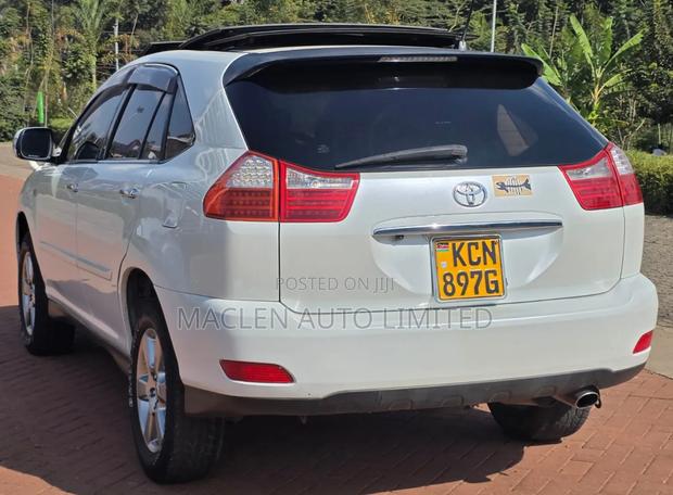 Toyota Harrier 2010 White