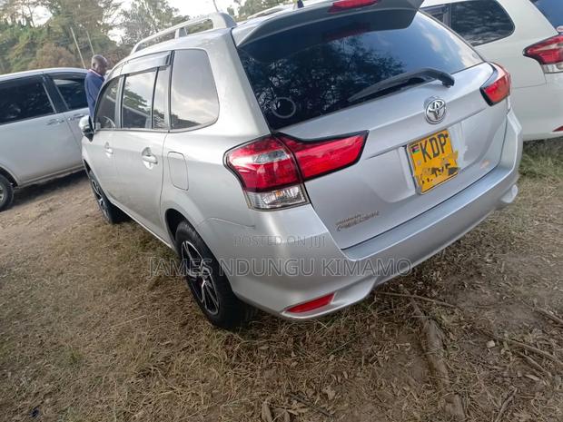 Toyota Corolla 2017 Silver
