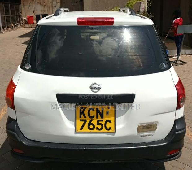Nissan Advan 2010 White