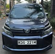 Toyota Voxy 2015 Purple for sale