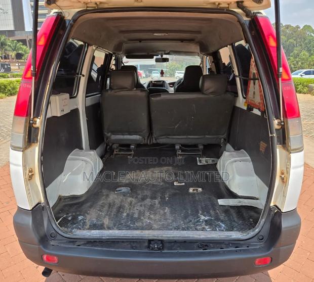 Toyota TownAce 2002 White
