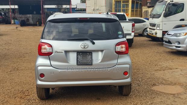 Toyota Passo 1.0 FWD 2018 Silver