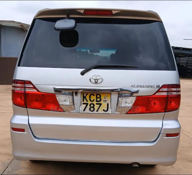 Toyota Alphard 2007 Silver