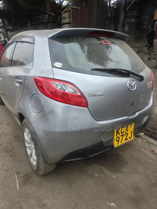 Mazda Demio 2012 Gray