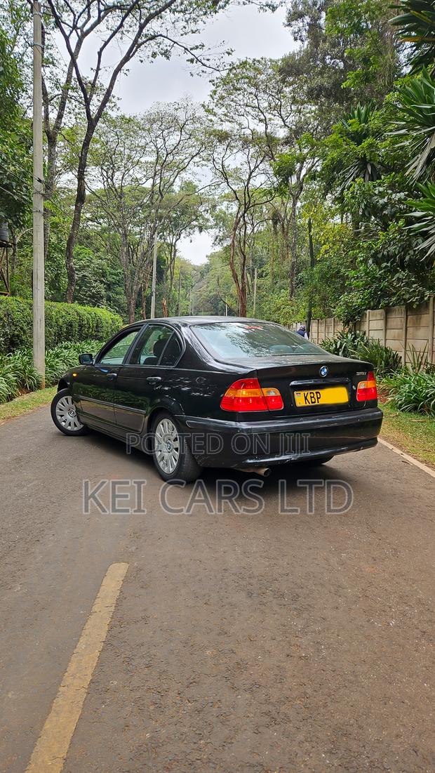 BMW 318i 2004 Black