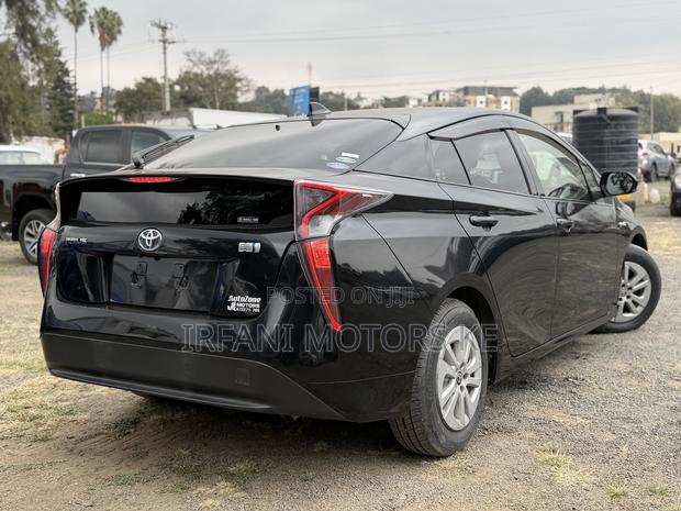 Toyota Prius 2017 Black