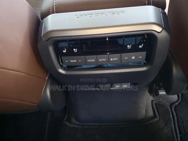 New Toyota Land Cruiser 2025 Blue