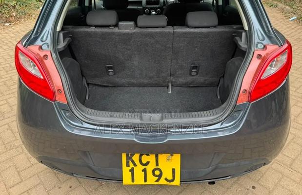 Mazda Demio 2011 Gray