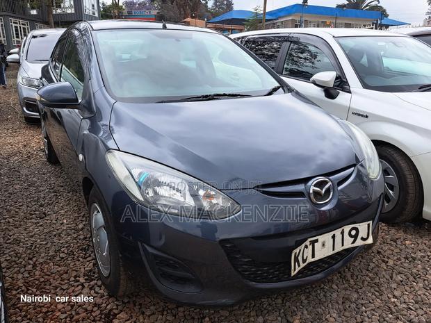 Mazda Demio 2011 Gray