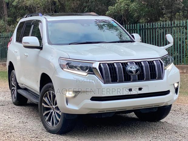 Toyota Land Cruiser Prado 2019 White