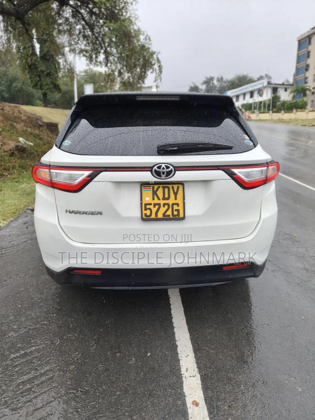 Toyota Harrier 2019 White