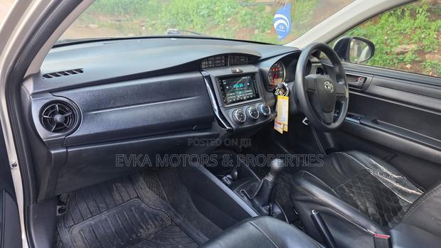 Toyota Axio 2015 Silver