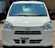 Toyota Pixis 2019 White for sale