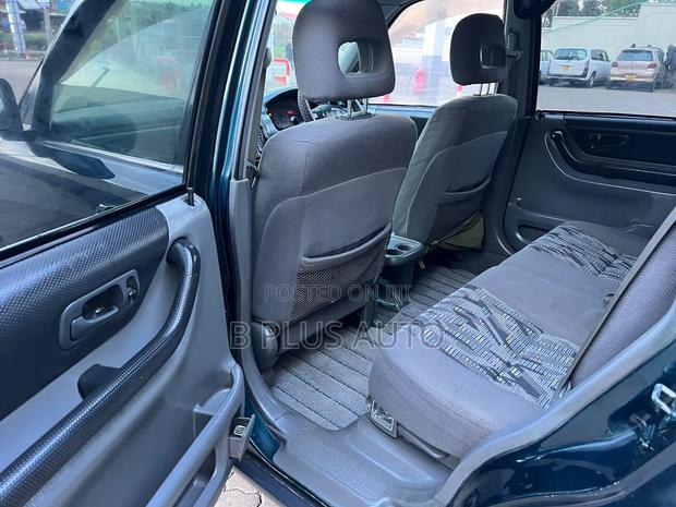 Honda CR-V 2004 Blue