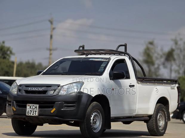 Isuzu D-MAX 2015 White