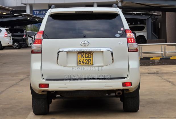 Toyota Land Cruiser Prado 2.7 i 16V 2009 White